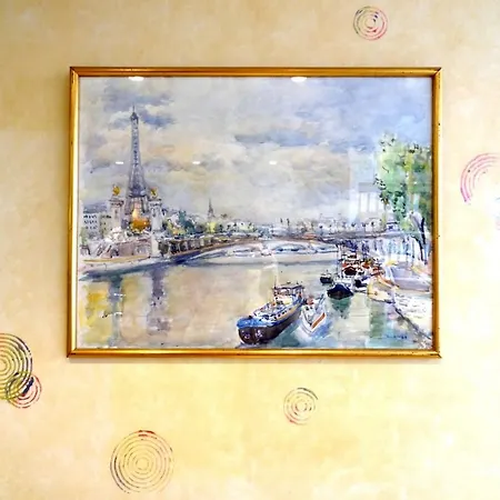 Hotel Du Maine 2*