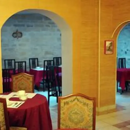 Du Maine 2*